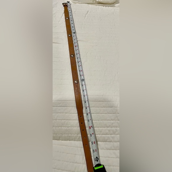 Fossil women’s sizeM tan leather belt with heart, detail, silver hardware groovy - Picture 6 of 7